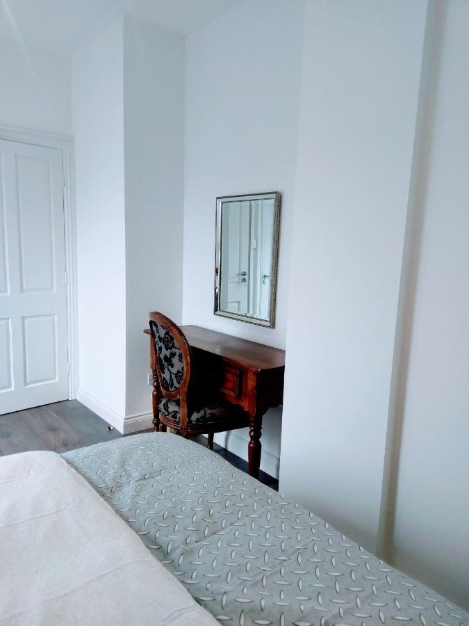 Apartament The Hollies Adare Zewnętrze zdjęcie
