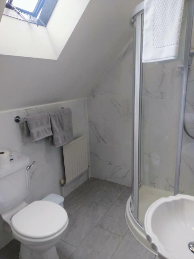 Apartament The Hollies Adare Zewnętrze zdjęcie